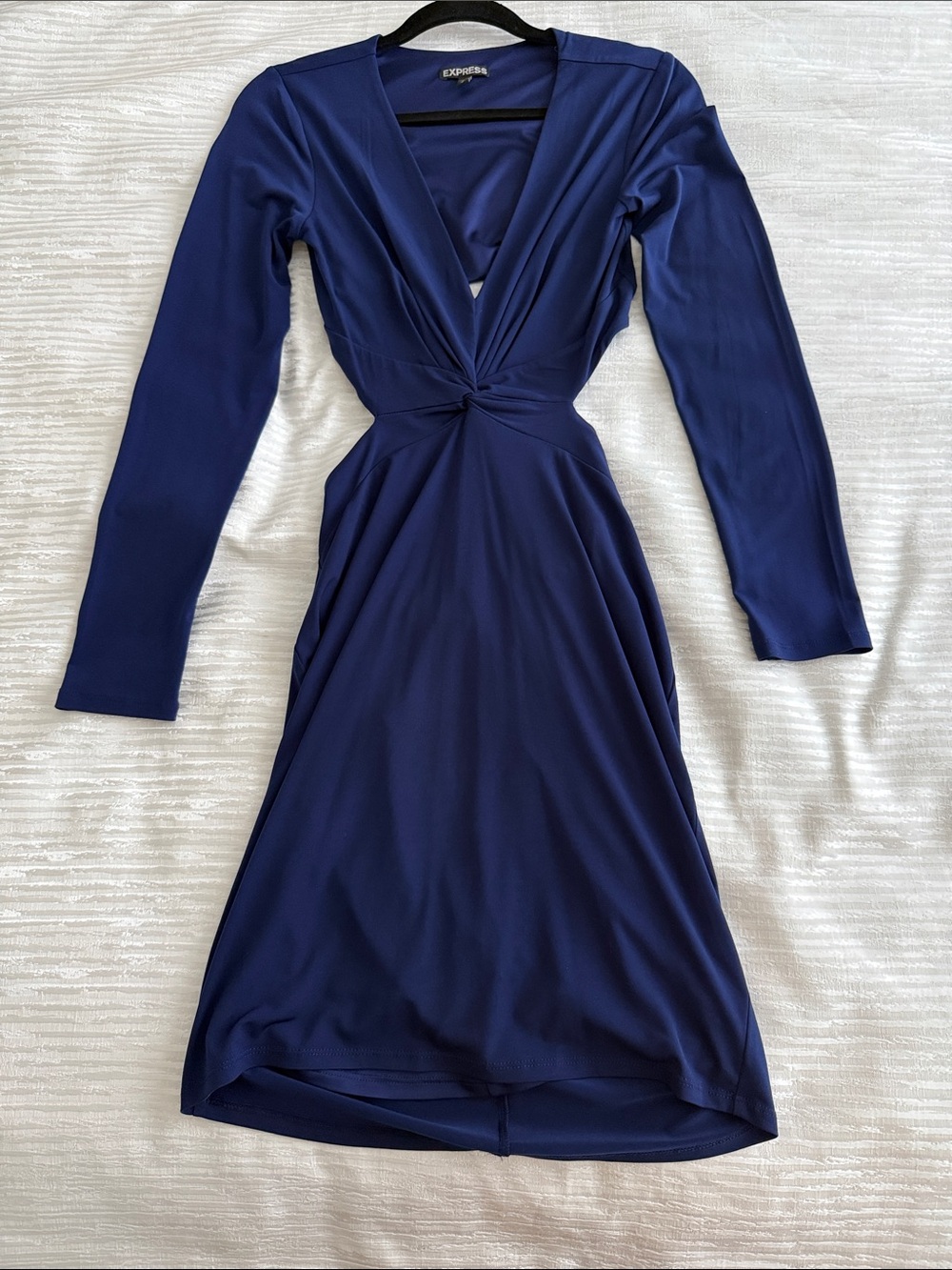 Express Deep Navy Long-Sleeve V-Neck Twist-Waist Dress